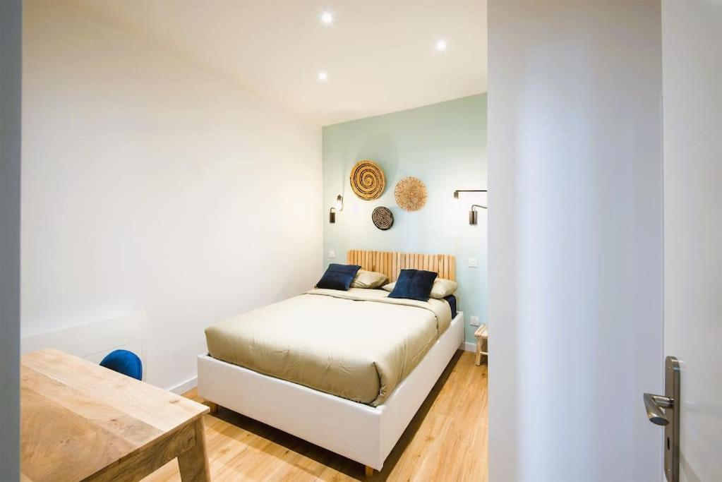 Spacious T2 Near The Halles And The Harbour Toulon Exterior photo